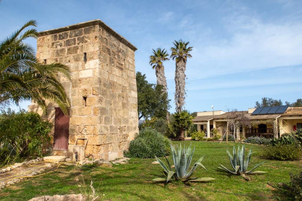 Finca Hotel Rural Predio Son Serra