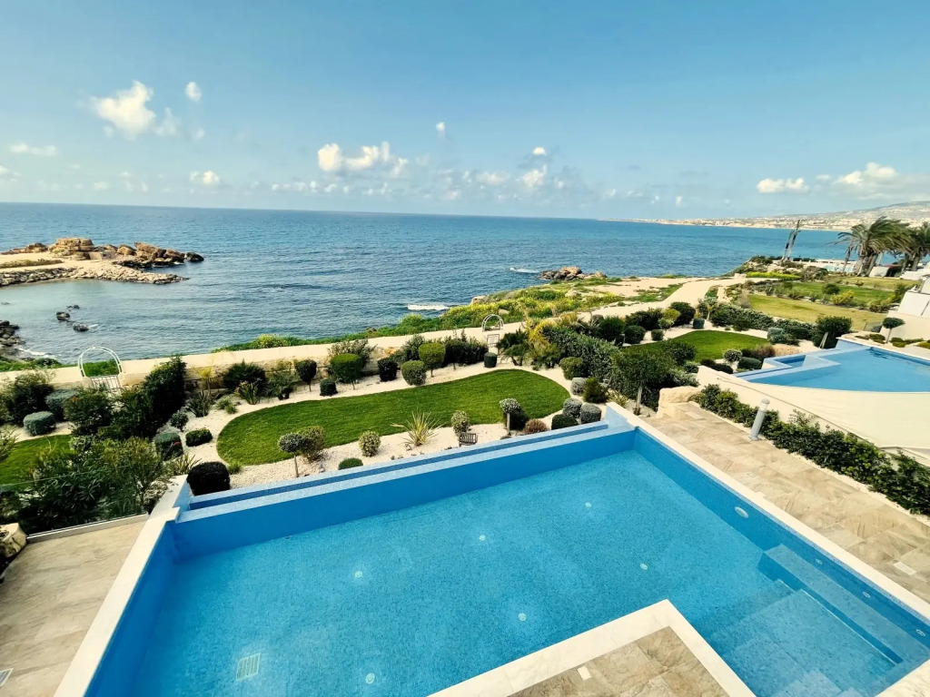 Olymp Luxury Villa D - Luxury Escape with Direct Beach Access and Unique Sunsets