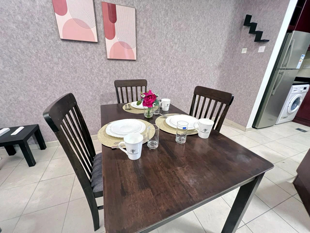 Apartments Cosmos Living Luxurious Suite DG