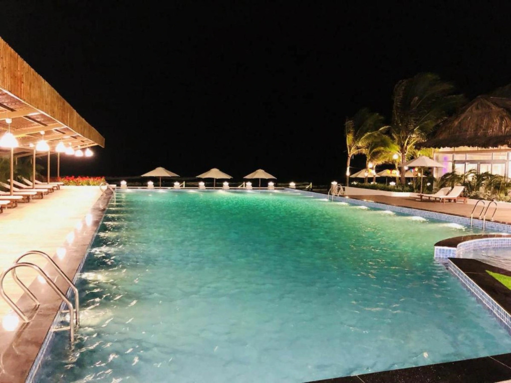 Апартаменты Penthouse Sea-View w Beach near by