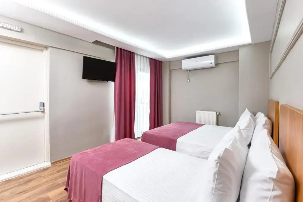Ria Suites Boutique Hotel
