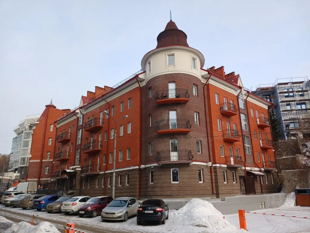 Апартаменты ROOMY 20