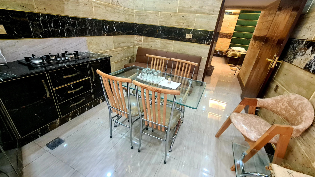 Апарт-отель Smart Apartments Lahore