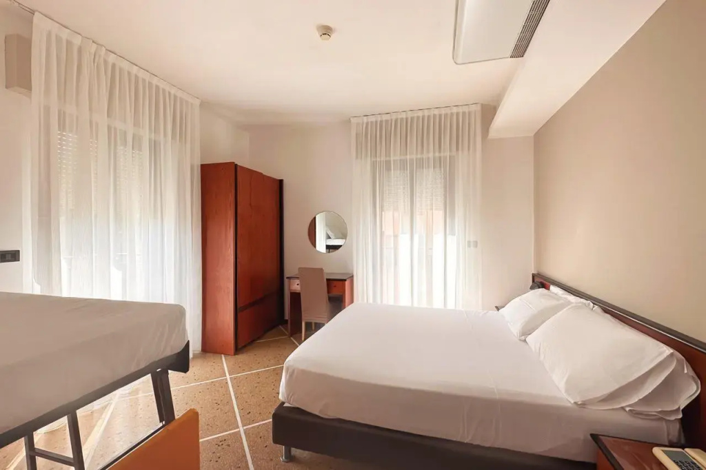 Lime Hotel