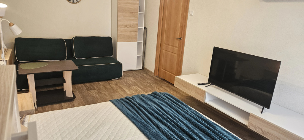 Квартира Двушка на Площади Горького