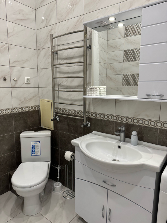 Квартира на западной поляне Мира 44А