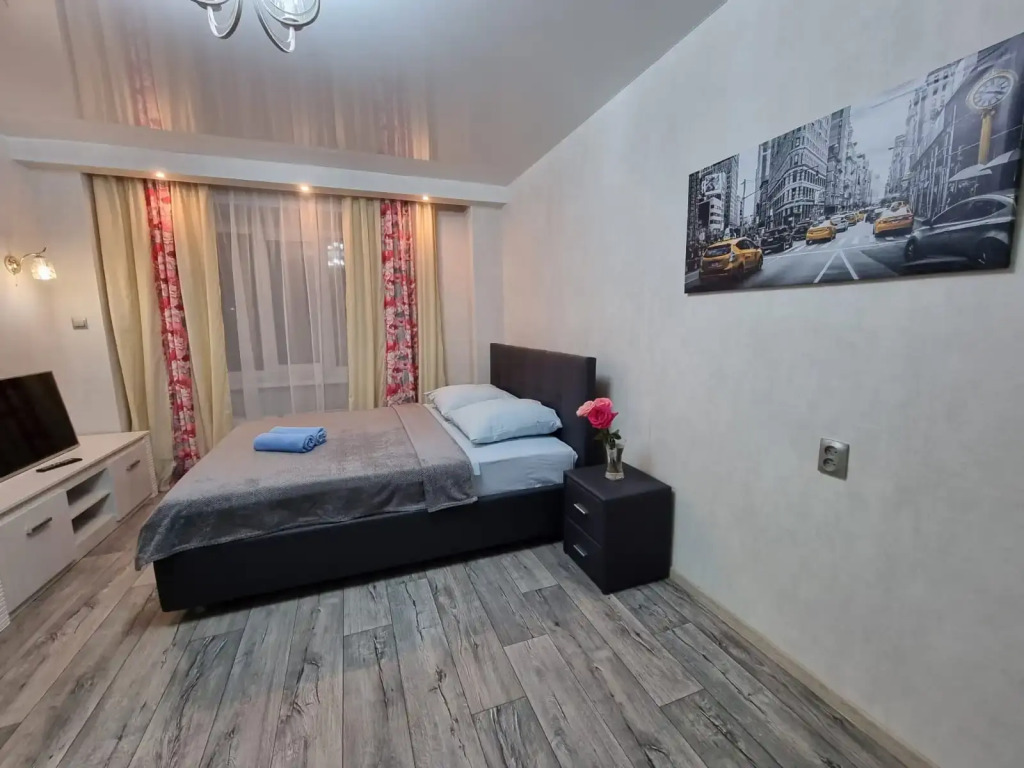 Квартира на Карпова 1