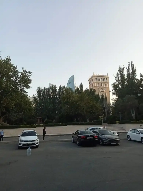 Baku Gardens