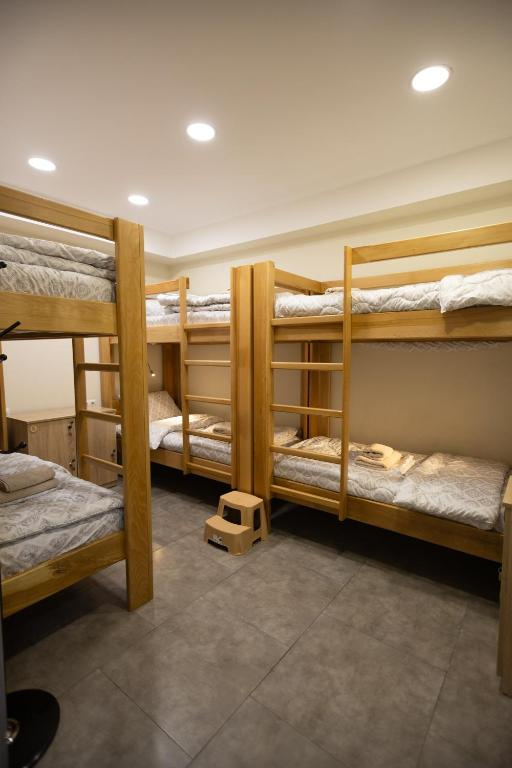 Kenut Metro Hostel