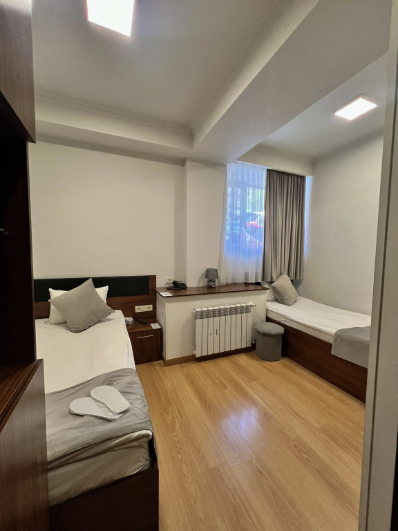 Hotel Mashtots Hotel