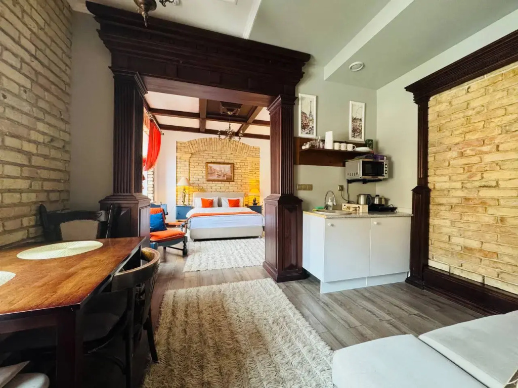 Vintage Studiya Apartments