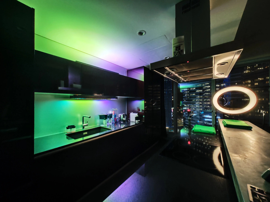 V Bashne Oko Apartments