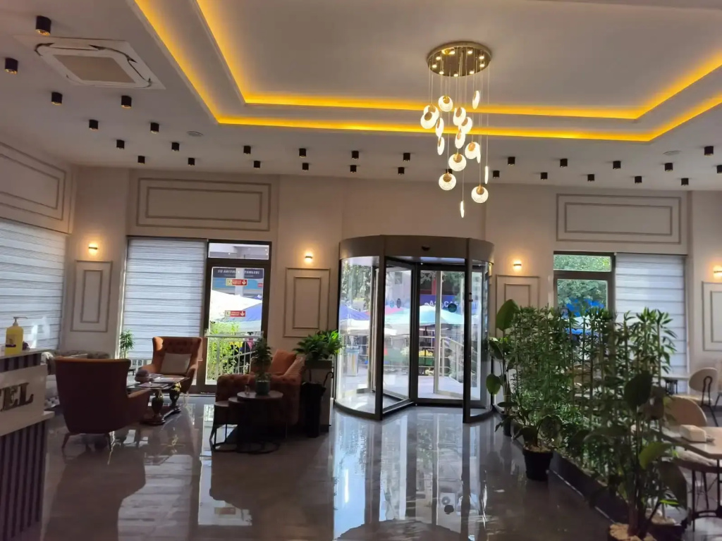 Zenia Hotel