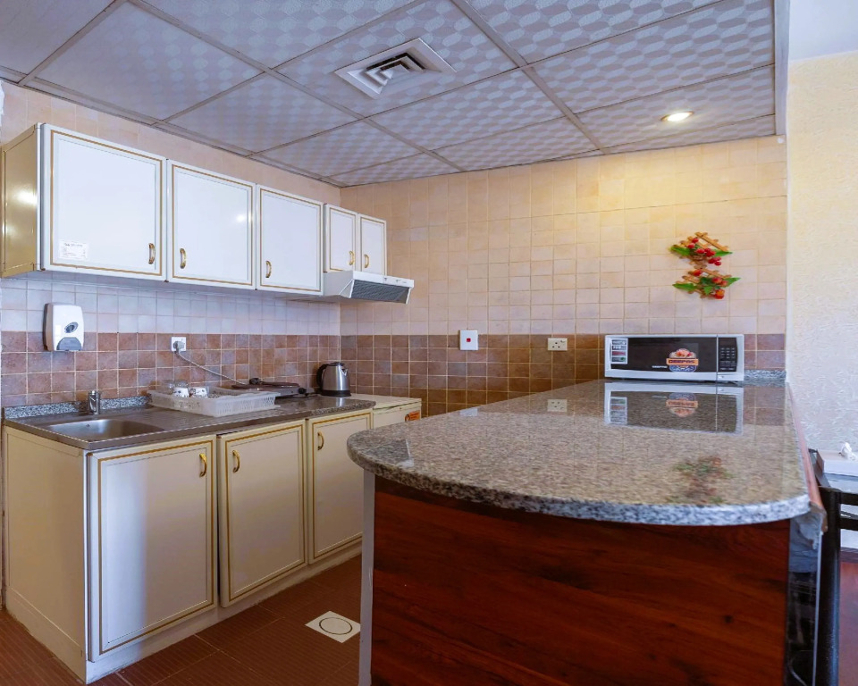 Hafez Hotel Apartments - Al Ras Metro Station