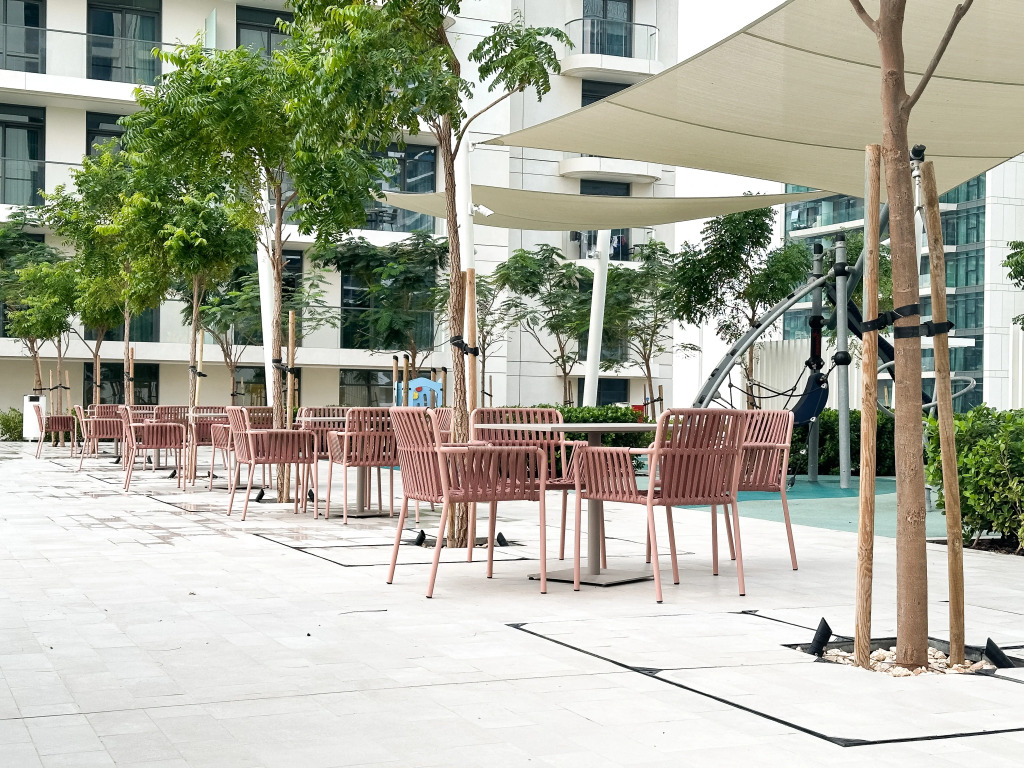 Апартаменты Keyrock Living Seaview Stay at Emaar Beachfront