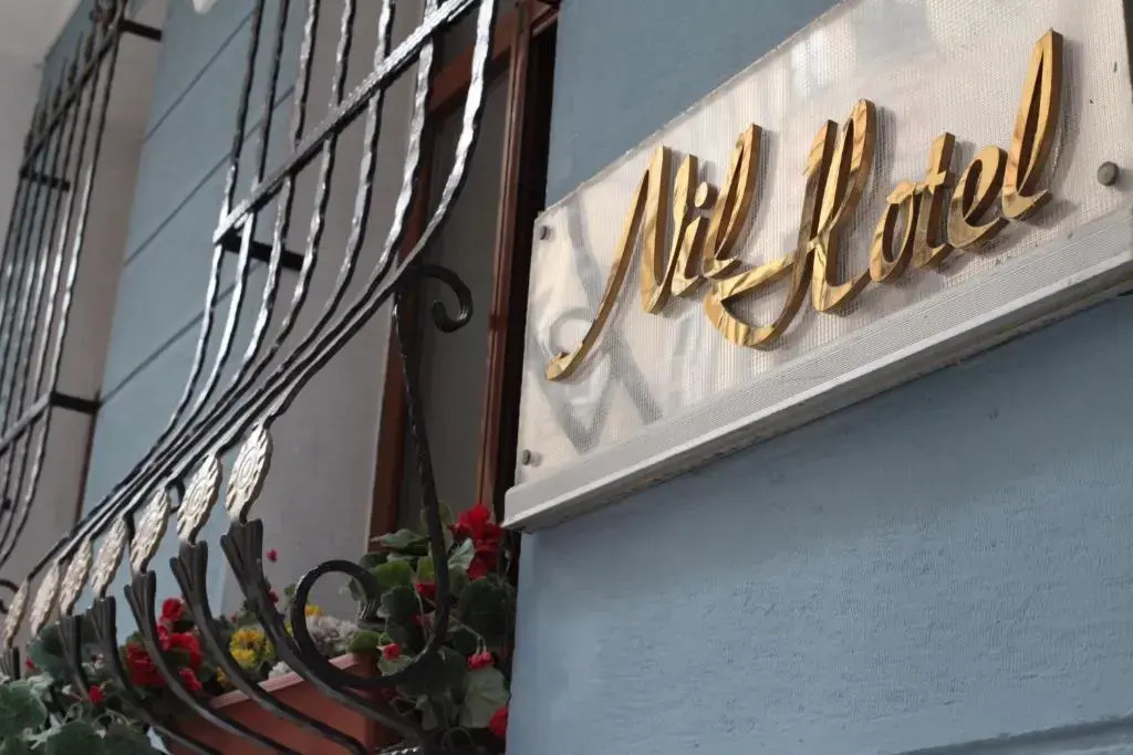 Nil Hotel