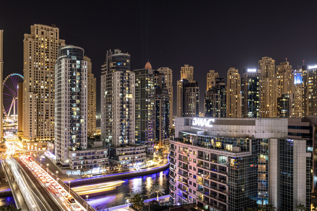 Квартира Luxury and spacious full Marina view