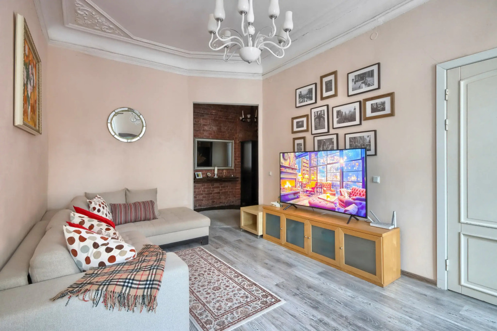 Апартаменты MyhomeYourhome на 10ой Советской 1-3