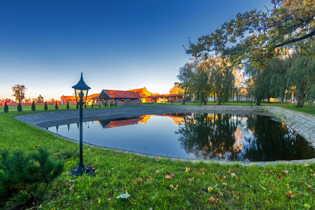 Отель Замок Романовски