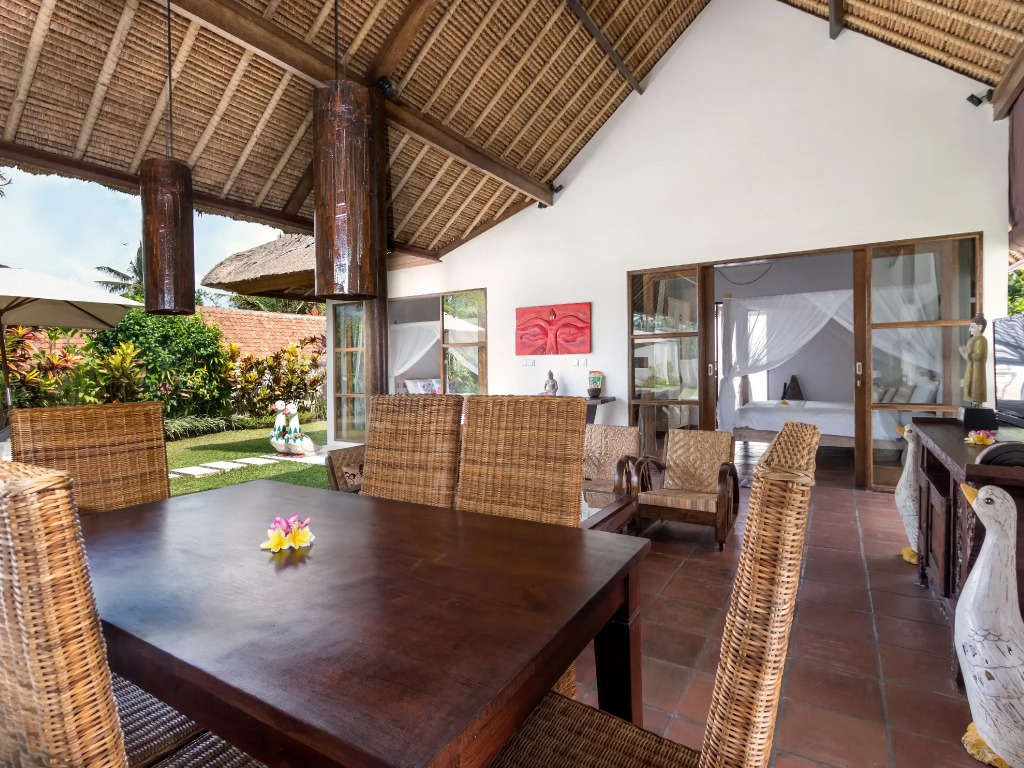 Villa Candi Kecil Tiga by Villa Finder