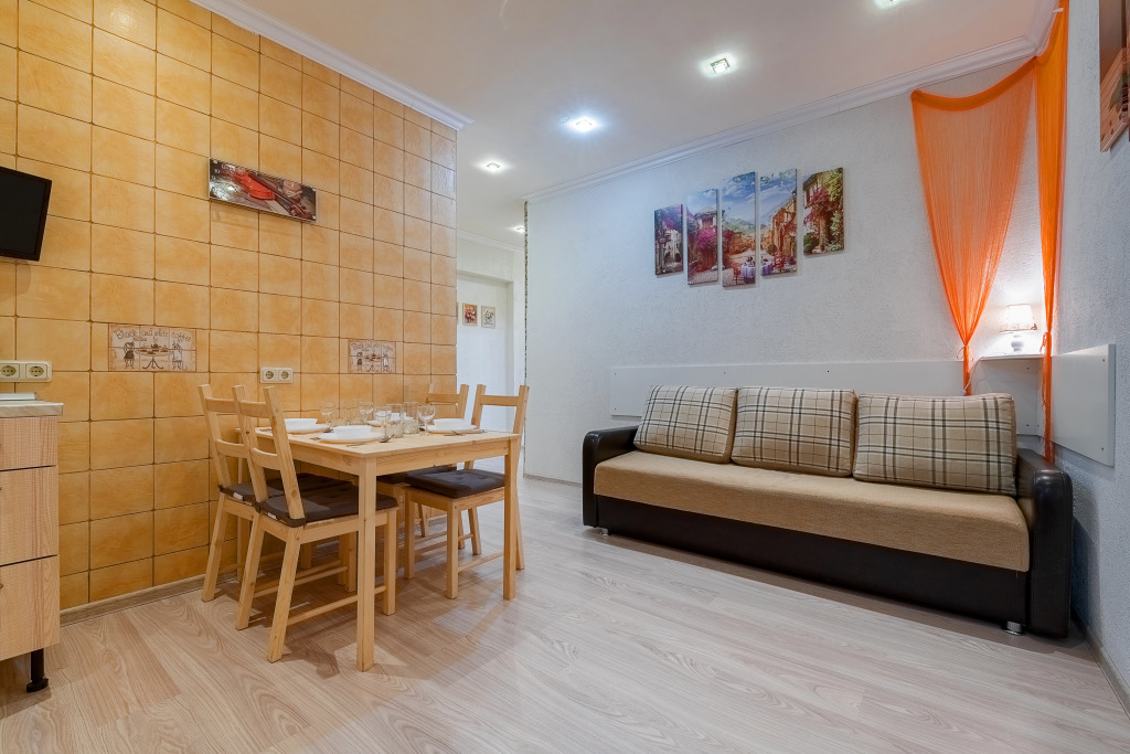 Квартира на Марата, 8