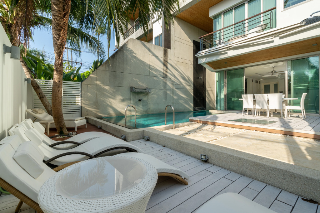 Вилла Beachfront luxury villa in Rawai