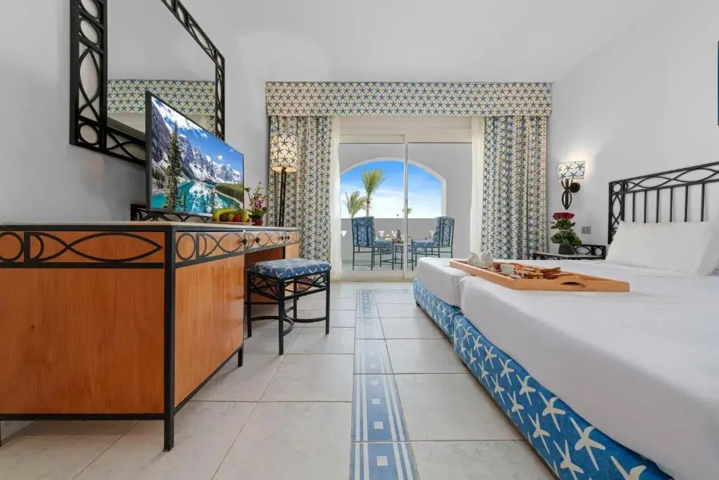 Курортный отель Domina Coral Bay Resort