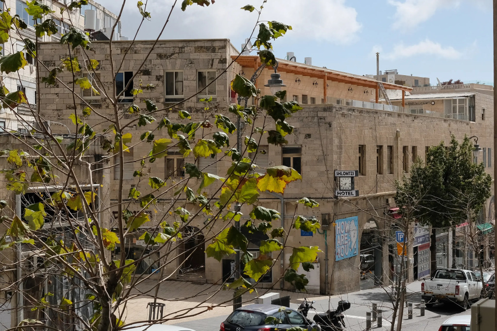 Shlomtzi Hotel