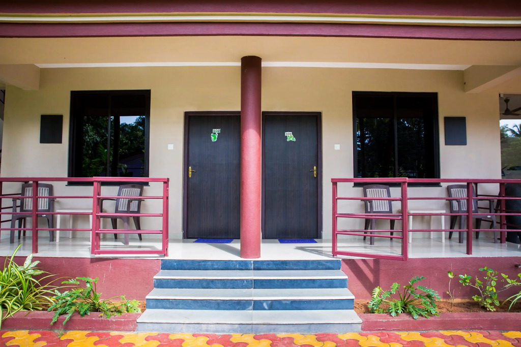 Lazy Frog Guest House