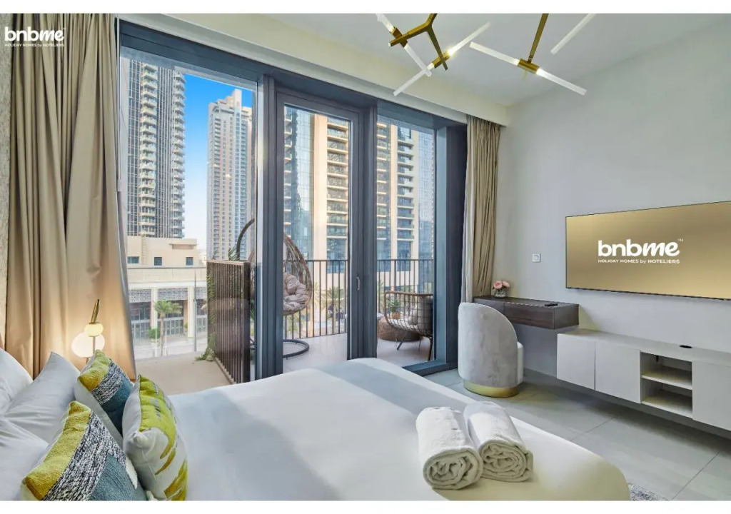Апартаменты Duplex w/ large outdoors patio on Pool level@BurjK-209