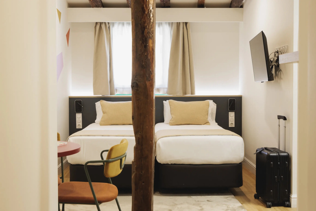 Blume Cruz Suites