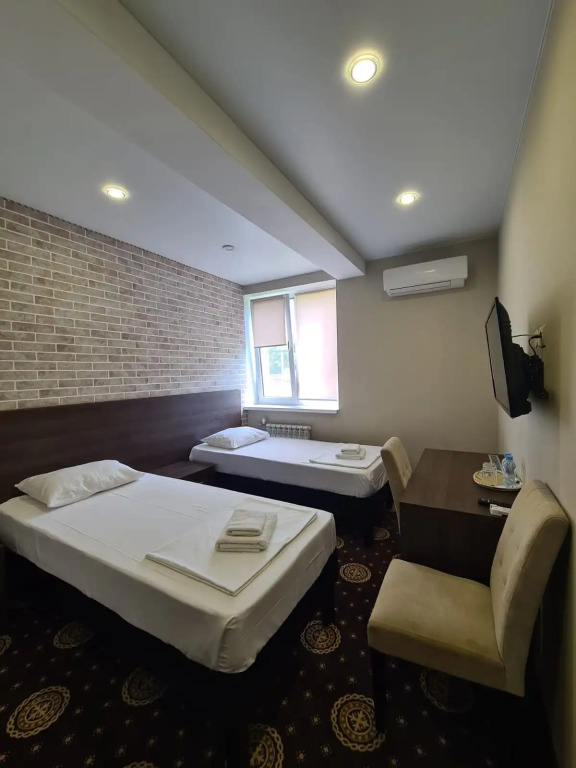 Garri Guest House