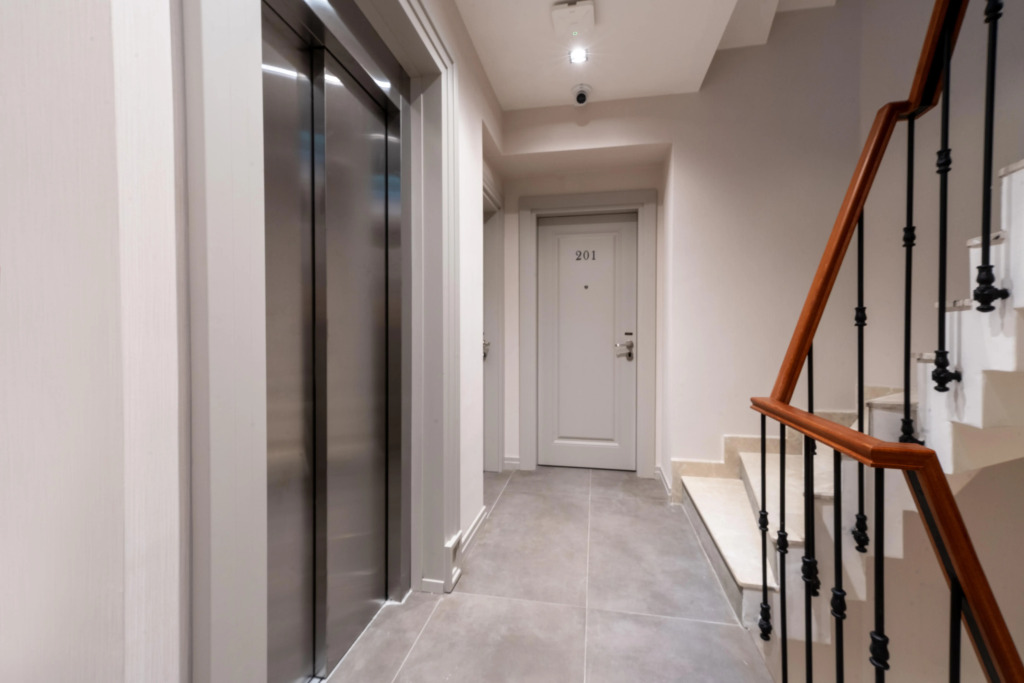 Smart and Simple Hotel Karakoy