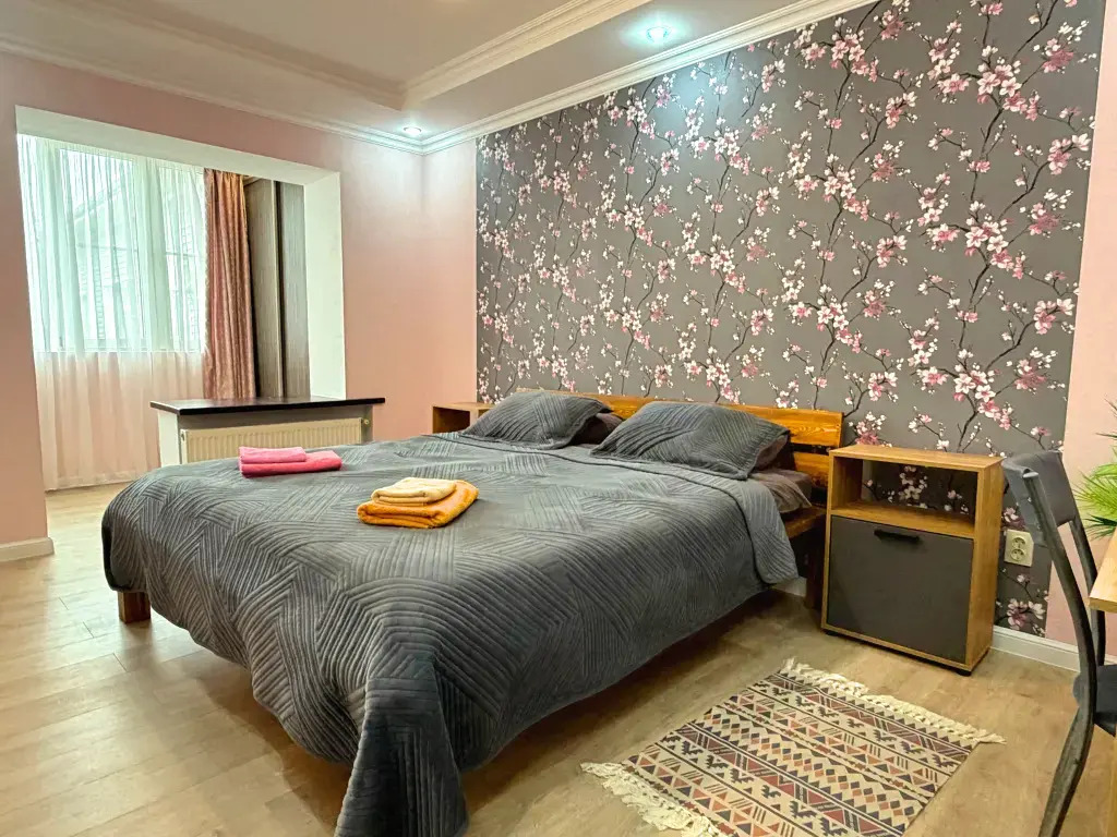 Квартира Огромная 100м² для семьи или компании