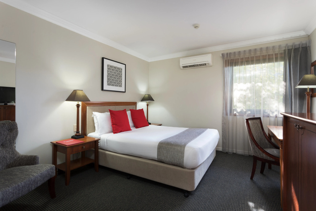Отель Ramada by Wyndham Brisbane Windsor