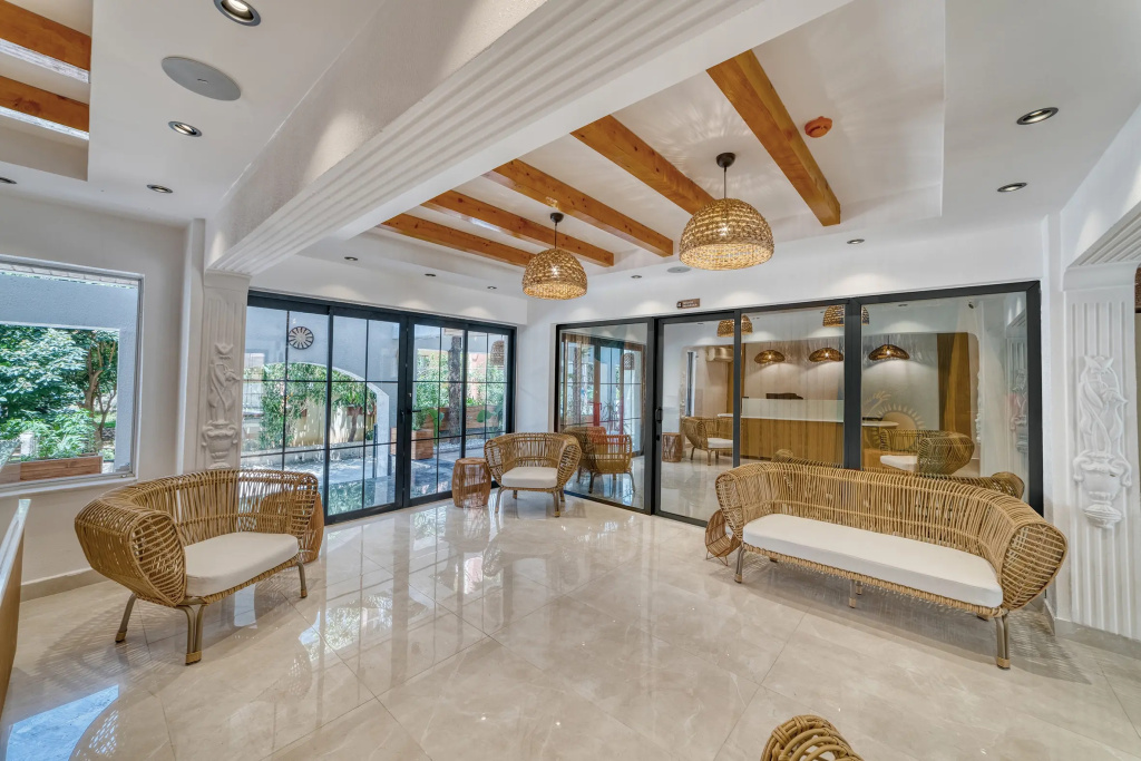 Hildegard Hotel