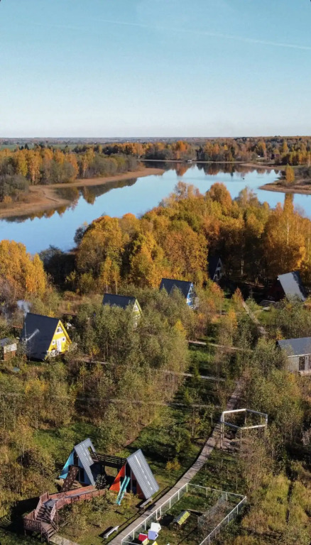 Глэмпинг А у реки