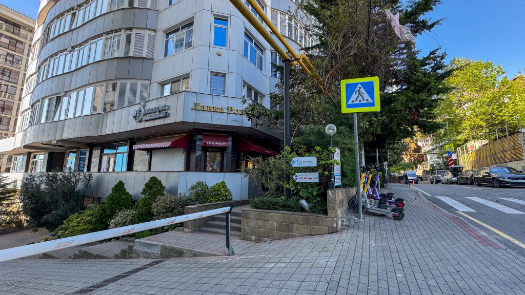 Квартира Евро 3к с 2 отдельными спальнями и кухней гостиной