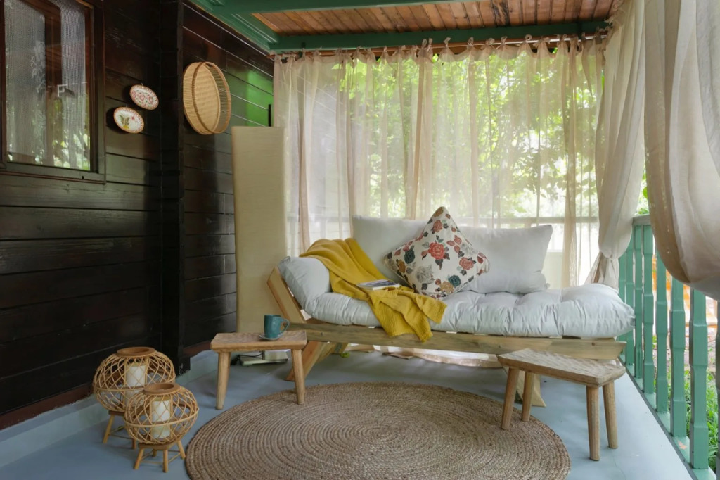 Gayb-i Bungalows , Plus 12 Years Old - Free Access to Beach