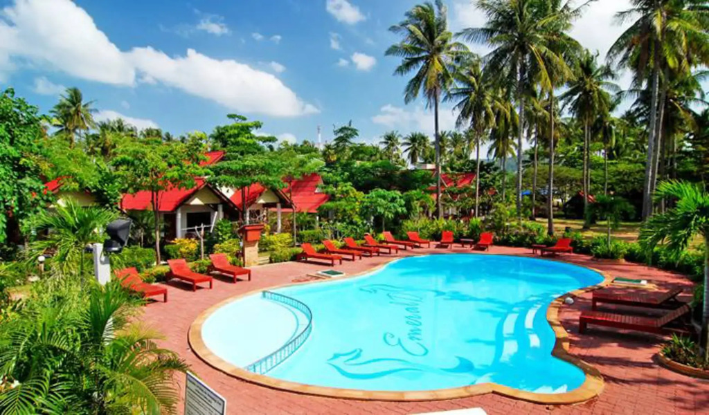Lanta Emerald Bungalow