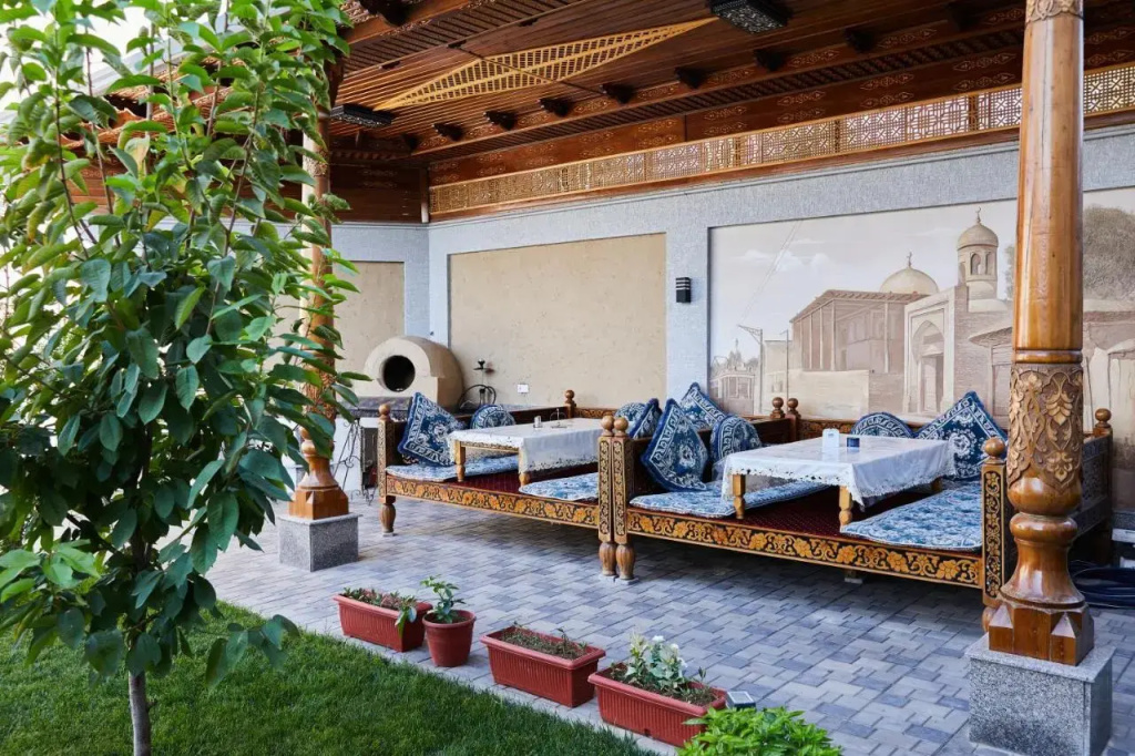 OLD TASHKENT Hotel & Spa