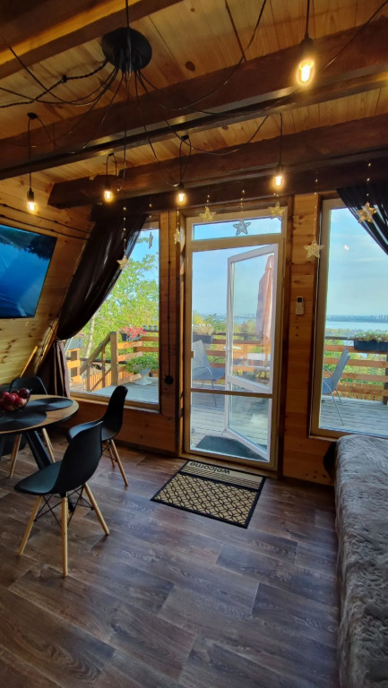 Шале A-Frame с Панорамным Видом на Волгу