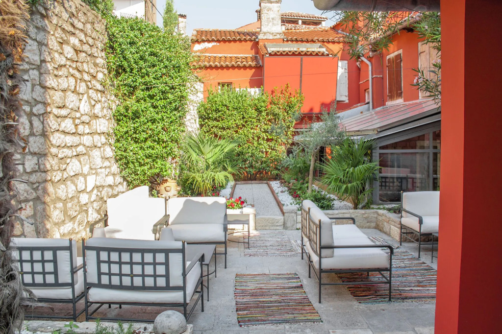 Angelo dOro Heritage Hotel