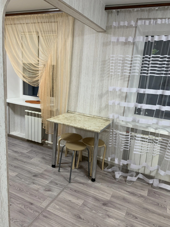 Квартира двухкомнатная Просвещения 106А