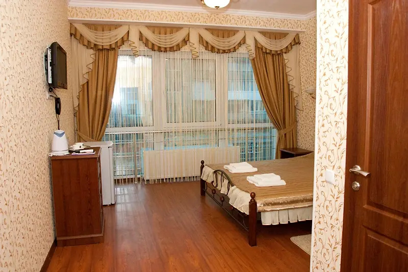 Отель На Эскадронной