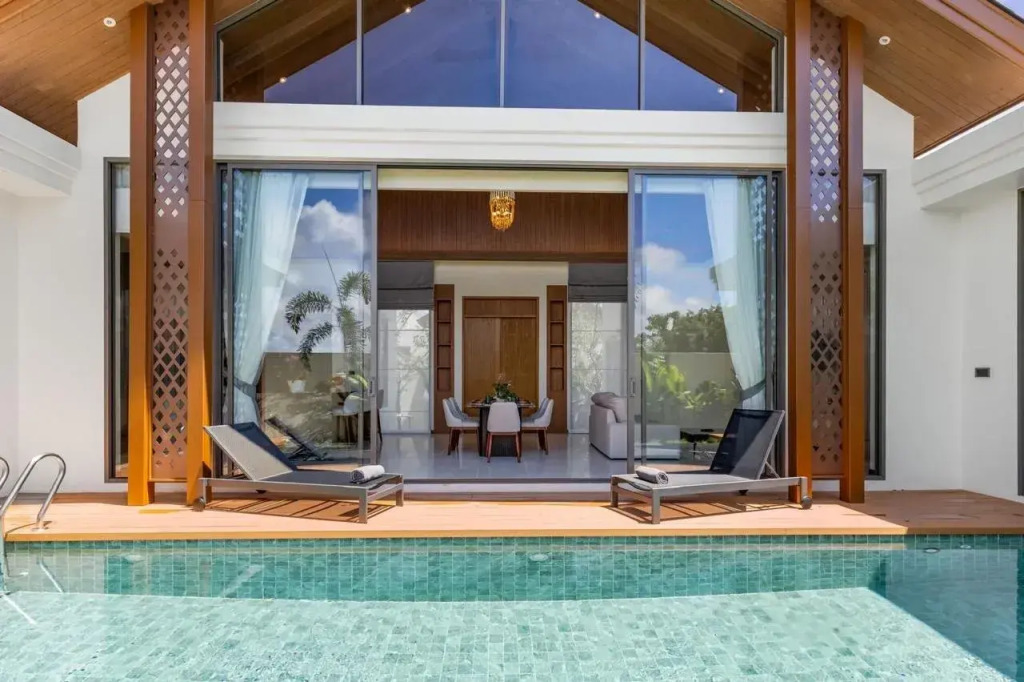 Апарт-отель The Ozone Pool Villas by NLA