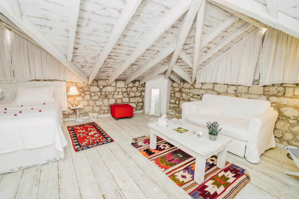 YUKARI SOKAK VİP BUTİK OTEL
