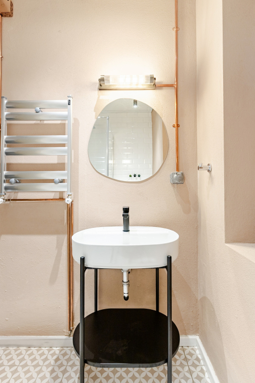 Квартира Two-Bedroom in Historic Mansion Old Town