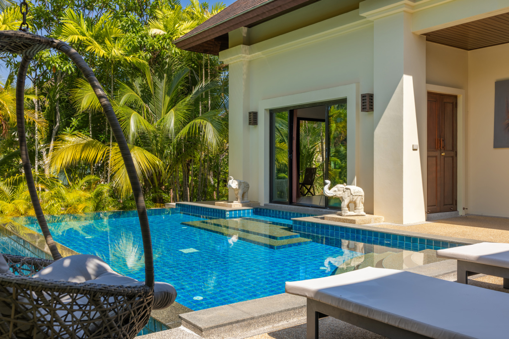 Traditional Thai 2BR villa in Baan Bua Estate