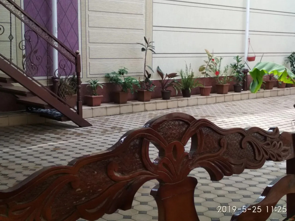 Uvaysiy Guest house